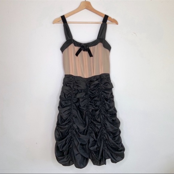 Marc Jacobs Black /Blush Sleeveless Full Ruched Bottom Dress Size 4 - Picture 3 of 8